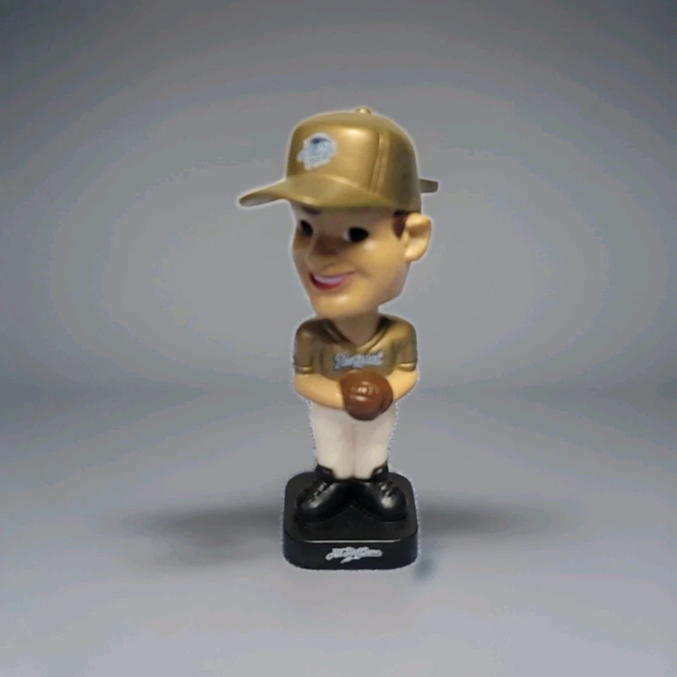 Mini MLB Bobbleheads (6) Incluye S. Sosa Foto 2 de 4