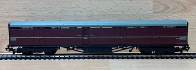 Bachmann '00' Spur 34-650 B.R. 63' Thompson BG Full Brake Coach E19E.