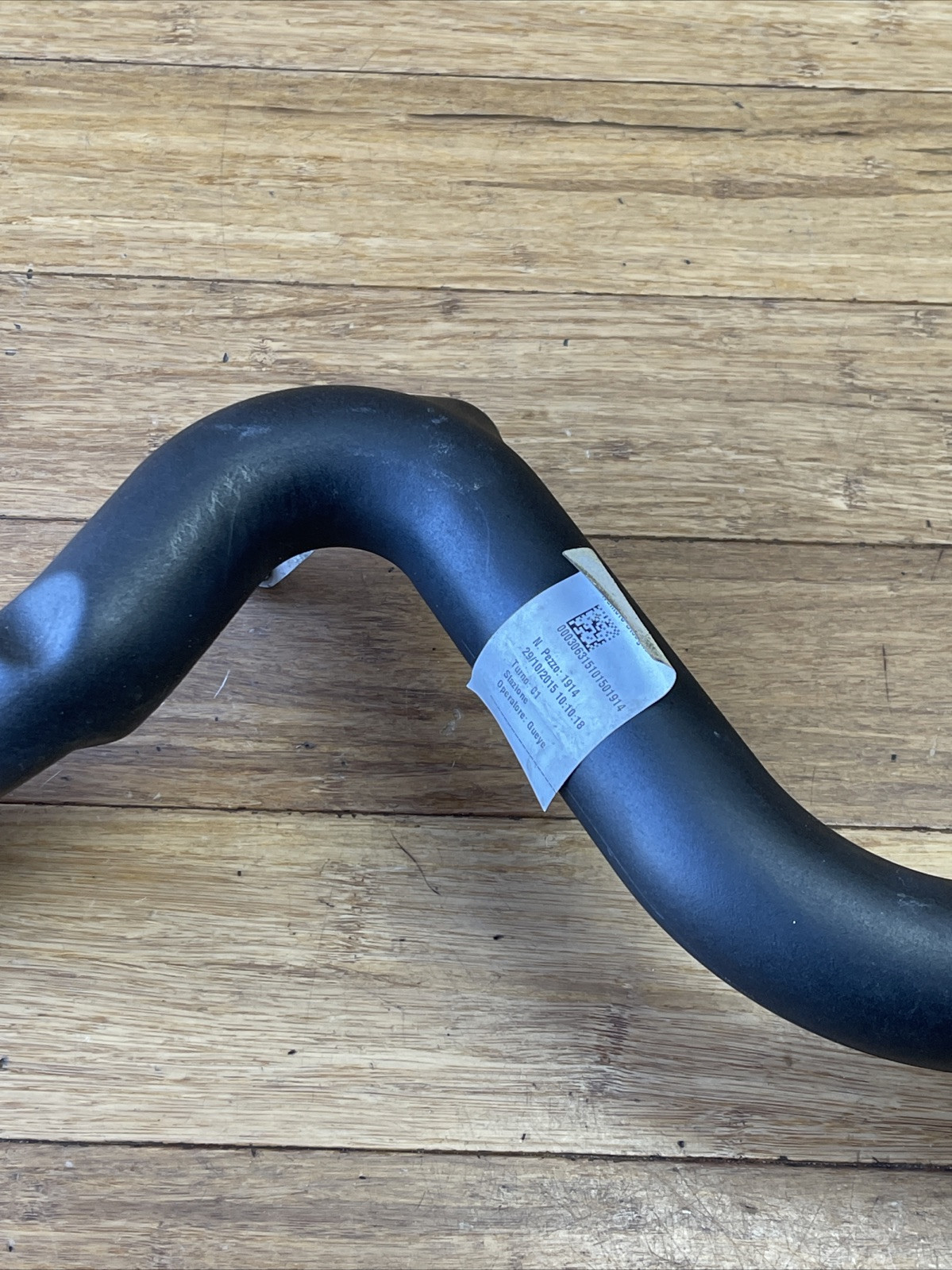 2015-2018 Ferrari California T Engine Intercooler Pipe Tube Hose Right OEM 3K