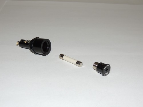 Sansui AU-717   Power Fuse Assy 10 Amp 250 Volt   0434060