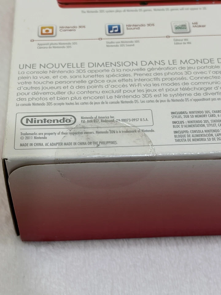 Nintendo 3DS Flame Red Console !!BRAND NEW SEALED!! - Image 3 of 4