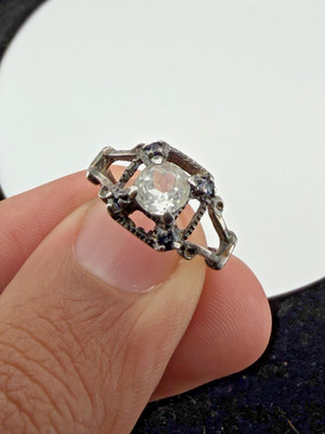 Vintage Sterling Silber Lind Ring mit blauen Saphiren und klarem Topas Größe 7,5