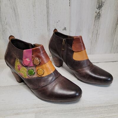 ELITE HY CORKY LEATHER ANKLE BOOTS, SIZE