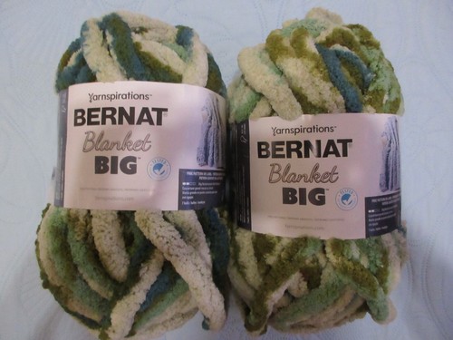 BERNAT BLANKET BIG GREEN SPLASH 2PC OF YARN - NEW - 第 1/8 張圖片