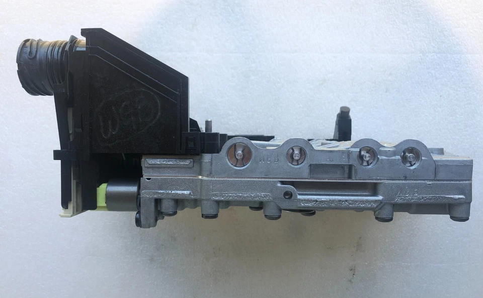 2004-2005 BMW OEM E65 E66 745i 760i TRANSMISSION VALVE BODY (CLEANED & SERVICED) - Image 4 of 4