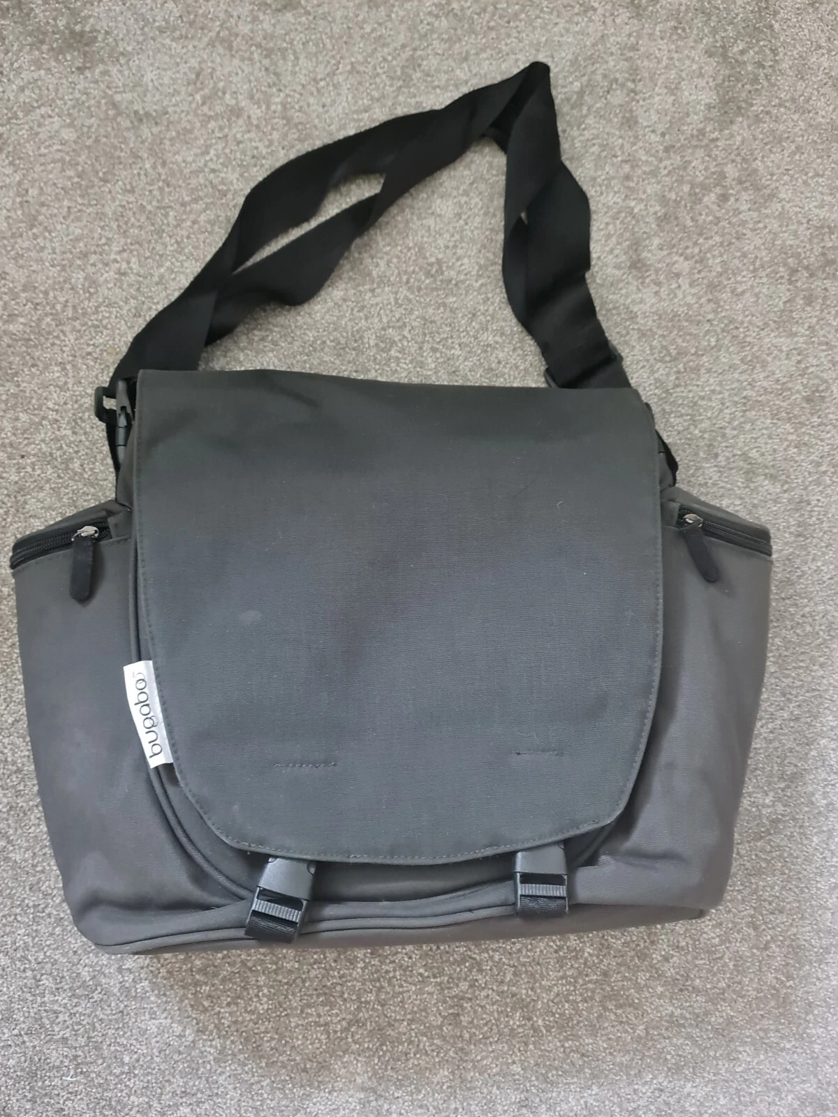 Bugaboo Changing Bag Charcoal & black fleece Change Mat