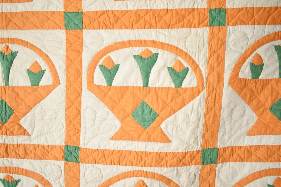 OUTSTANDING Vintage 30's Flower Basket Antique Quilt ~VIBRANT ORANGE! - Image 3 of 4