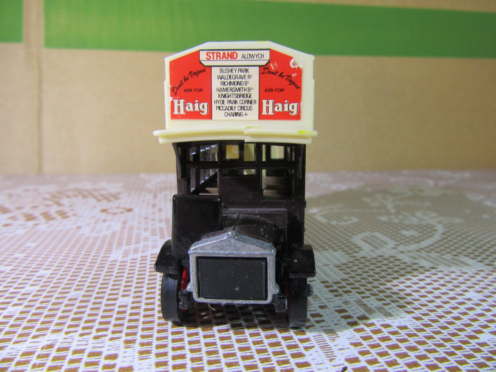 Picture 2 of 8