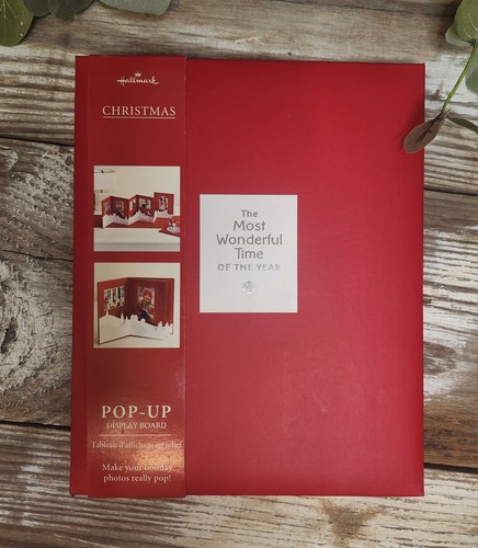 New! Hallmark Christmas Red & White Photo Pop-Up Display Board Winter Scene - Picture 2 of 10