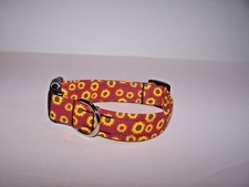 Wet Nose Designs Sunflower Season Dog Collar on Burgundy Fall Harvest Autumn