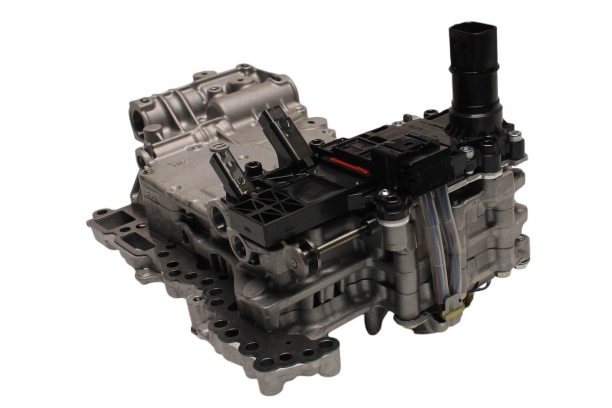 238740A - FW6A-EL FW6AEL, VALVE BODY, 6 SOLENOIDS, CAST: FZ01