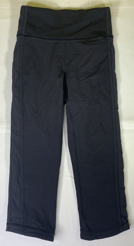 lululemon squad goals crop