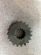 19T 13W Snowmobile Upper Sprocket