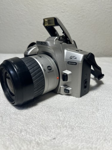Minolta Maxxum Qtsi fotocamera reflex pellicola 35 mm con obiettivo 35-80 mm kit per parti leggere! - Foto 5 di 17