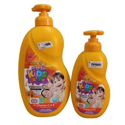 EINZIGARTIGES Kids & Teens Vitamin C Aufhellendes Duschgel + Bodylotion Combo Set