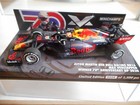 Foto 2 di 2
