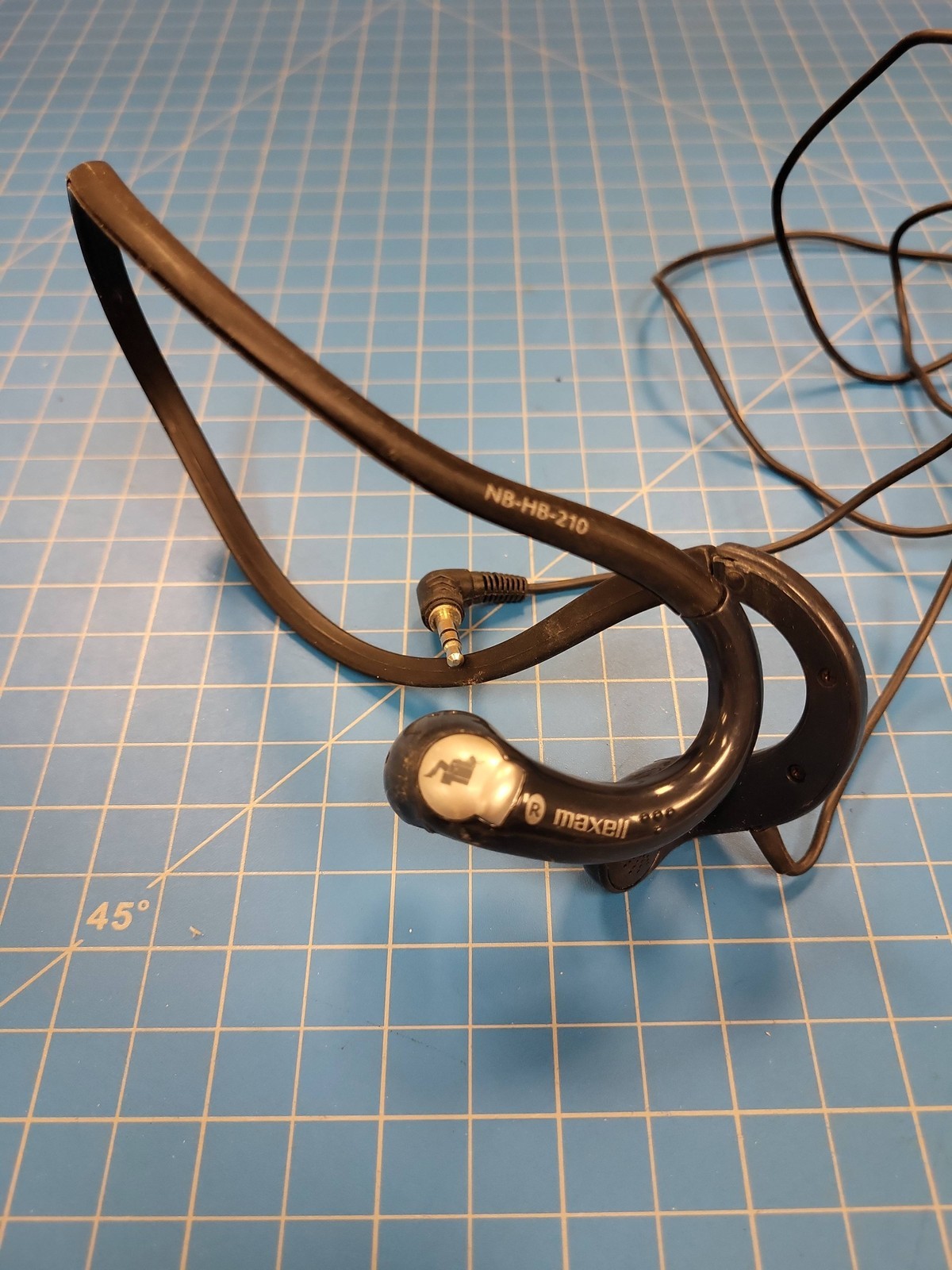 Maxell NB-HB-210 Behind the Neck Headphones Wired Neckband E