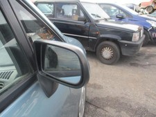 Retroviseur droit (ou coque) Mazda PREMACY