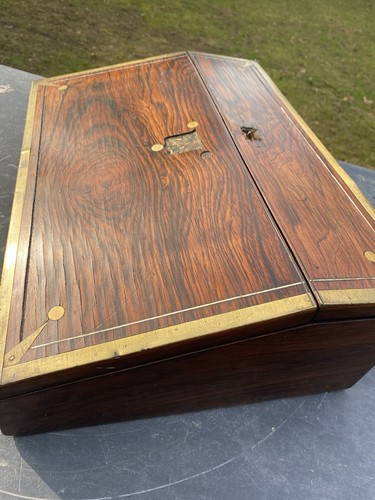 Handsome Antique Writing Slope With Rosewood Veneers - Picture 17 of 24