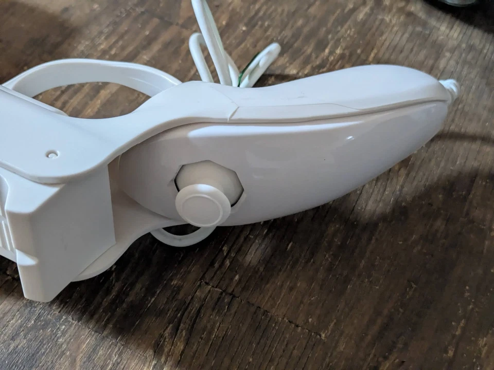 Nintendo Wii Zapper Light Gun with Official Wii Remote & Nunchuk - Tested & Work - Image 3 of 4