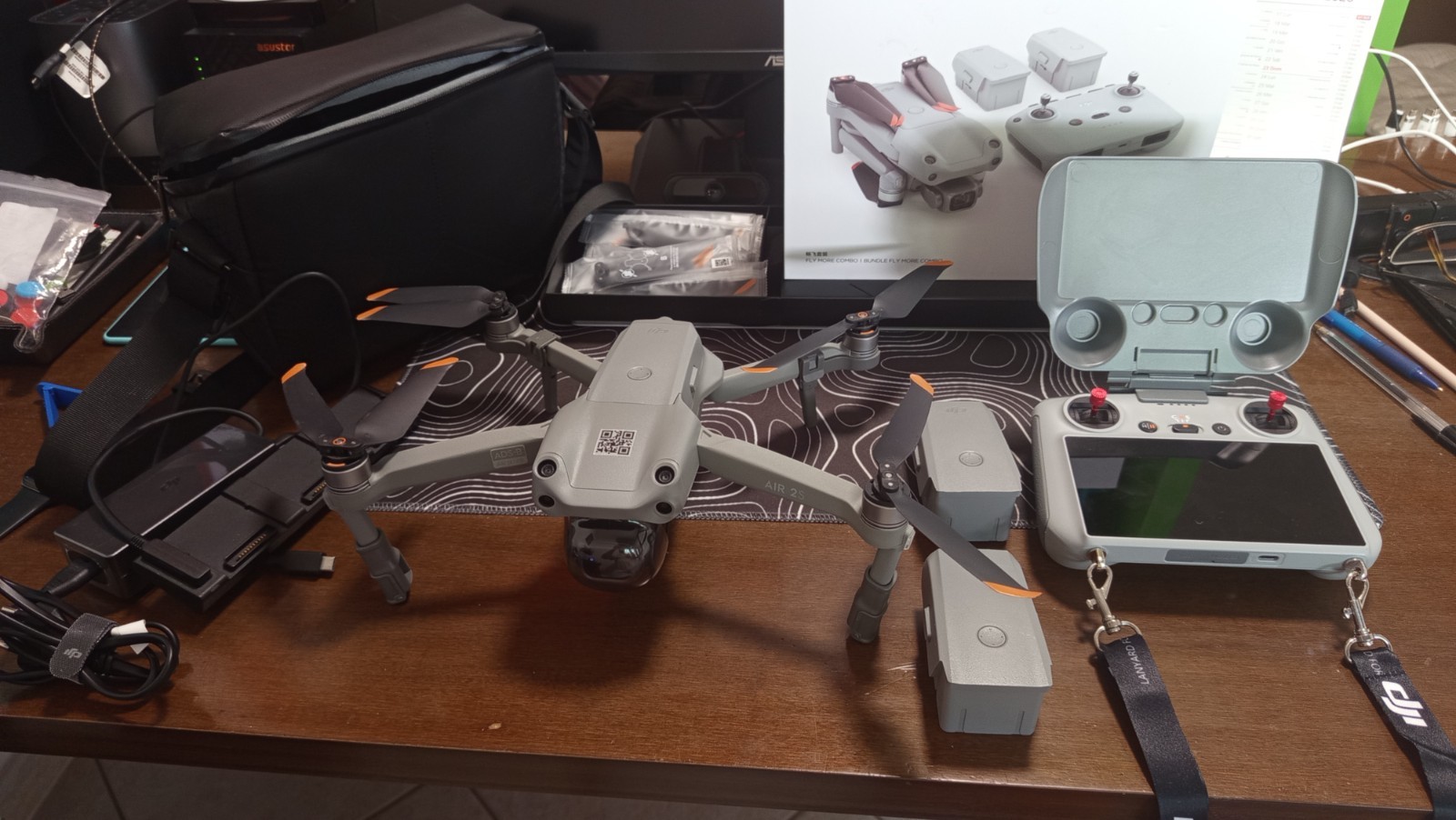 DJI Air 2S drone con telecomando, batterie, filtri ND, caricabatterie 20MP