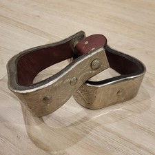 Western Saddle Stirrups