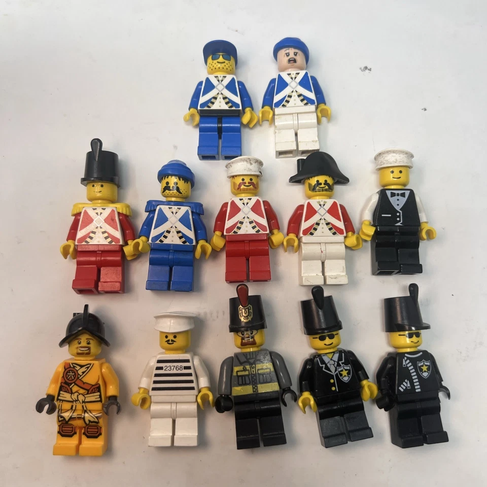 Lote de 12 Minifiguras LEGO De Colección - Piratas, Coloniales, Policía, Temas Occidentales Foto 2 de 4