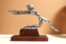 1934 Oldsmobile Olds Hood V8 Ornament Flying Goddess. No Pitting. Original.