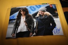 Life Unexpected Shiri Appleby Brittney Robertson Dual Signed 8x10 Photo COA