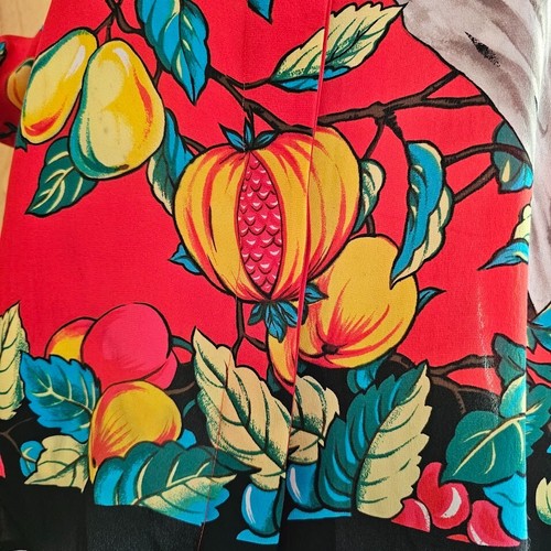 Vintage 80s does 40s Novelty Kitsch Fruit Panther Silk Editorial Blouse Top S/M - Picture 5 of 10