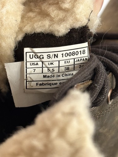 UGG Women’s Zea 1008018 Chocolate Brown Wedge Ankle Shearling Boots Size 7 - Picture 11 of 11