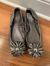 Coach Leather Ballet Flats Silver with Flower Size 6