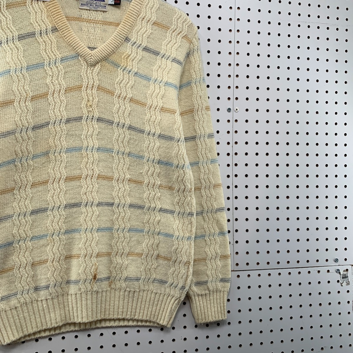 Vintage AMANA Wintuk Knit Sweater Mens Size 42 Beige V Neck