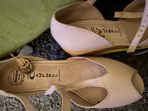 RARE Jeffrey Campbell “Salvatore” peep toe tan t-strap rainbow platform heels 7M - Picture 3 of 13