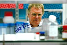 Sir Peter Ratcliffe "Nobelpreis 2019" Autogramm signed 20x30 cm Bild