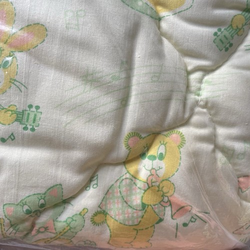 Vintage Baby Blanket Comforter Quilt Music Animals Yellow Green MCM Dundee New - Picture 8 of 19