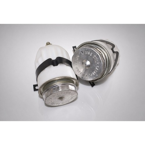 Maserati Ghibli Tanks Set Photo - $378