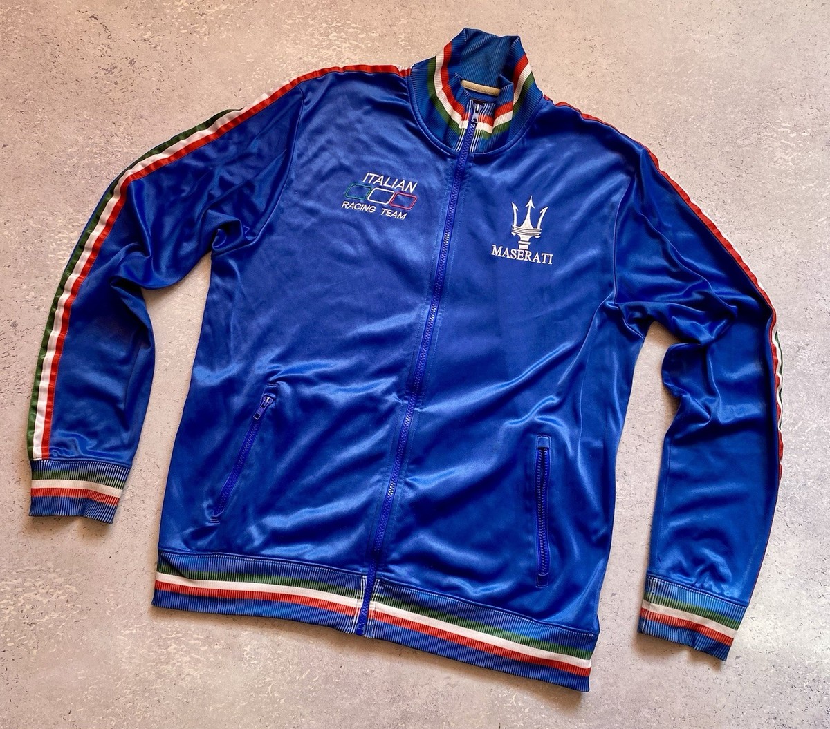 Forestblue Hand Crafted Maserati Racing Italian Racing Team View 2