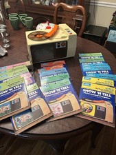 GE SHOW N TELL PHONO VIEWER And 20 Record/ Filmstrips Please Read