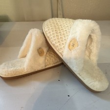 Women's Ivory Faux Fur Slip-On Slippers Button Accent Rubber Sole Round Toe