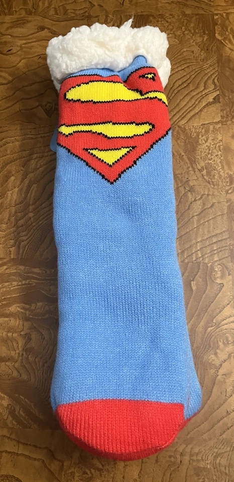 Calcetines antideslizantes forrados DC Comics Superman Sherpa "talla única" nuevos con etiquetas Foto 3 de 4