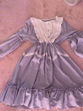 Lilac Lolita dress White Frilly Lace Girls Size M (second hand)