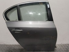 Porte arrière et accessoires BMW 525