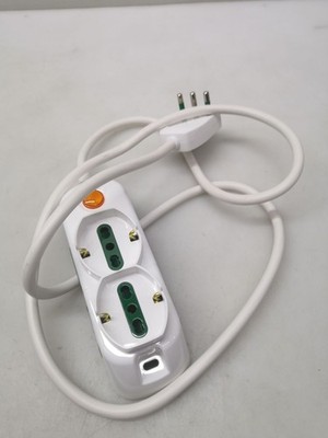 Vimar FP00521.C.B Universalstecker, 4P17/11 und Spb17, Weiss