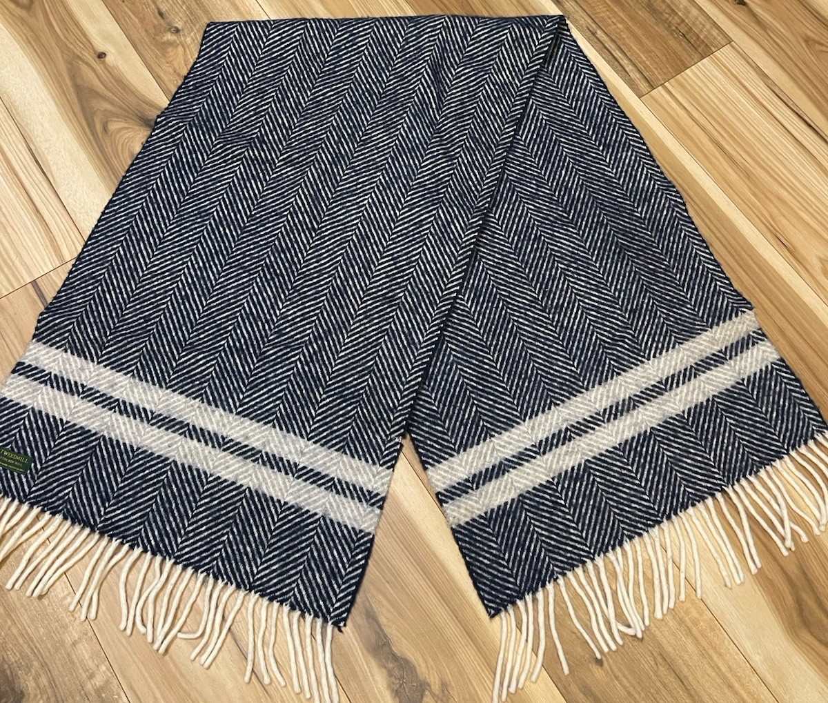 TWEEDMILL TEXTILES KNEE RUG Wool Sofa Throw Blanket FISHBONE NAVY