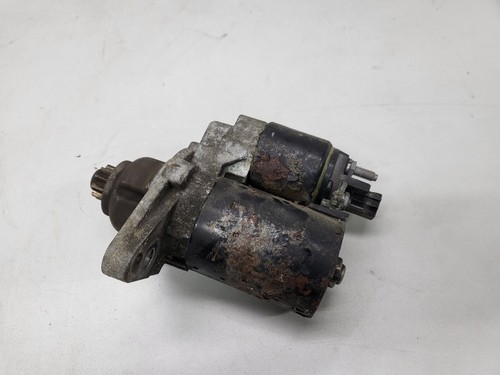 VW Touran 1T  1,6FSI  Schaltgetriebe 85KW   Anlasser Starter   (01)