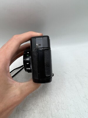 Appareil Photo Yashica ME-1 35 Mm - Compact Argentique Avec Flash Et étui