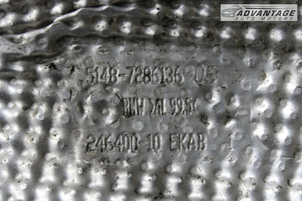 2013-2016 BMW 328I XDRIVE F30 REAR RIGHT FUEL TANK FILLER TUBE HEAT SHIELD OEM - Image 4 of 4