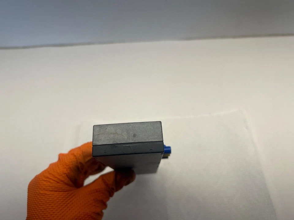 Модуль разнообразия радиоантенны усилителя от оригинального производителя для 2001-2006 BMW 330Ci 6912817 - Изображение 4 из 4