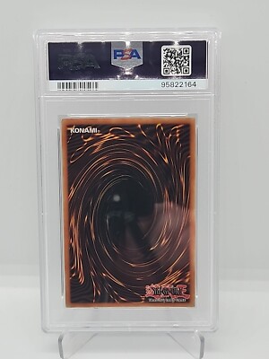 Blue-Eyes White Dragon (25th Anniversary Edition) LC01-EN004